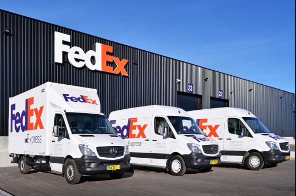 FedEx unveils shipping solution for e-commerce packages